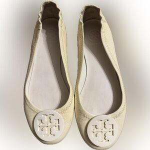 Tory Burch Women's Minnie travel Ivory ballet Flats